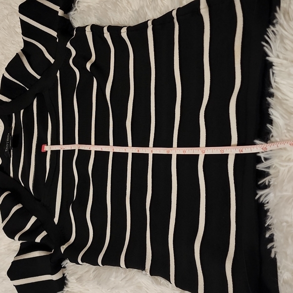 White House Black Market tops - Picture 7 of 8